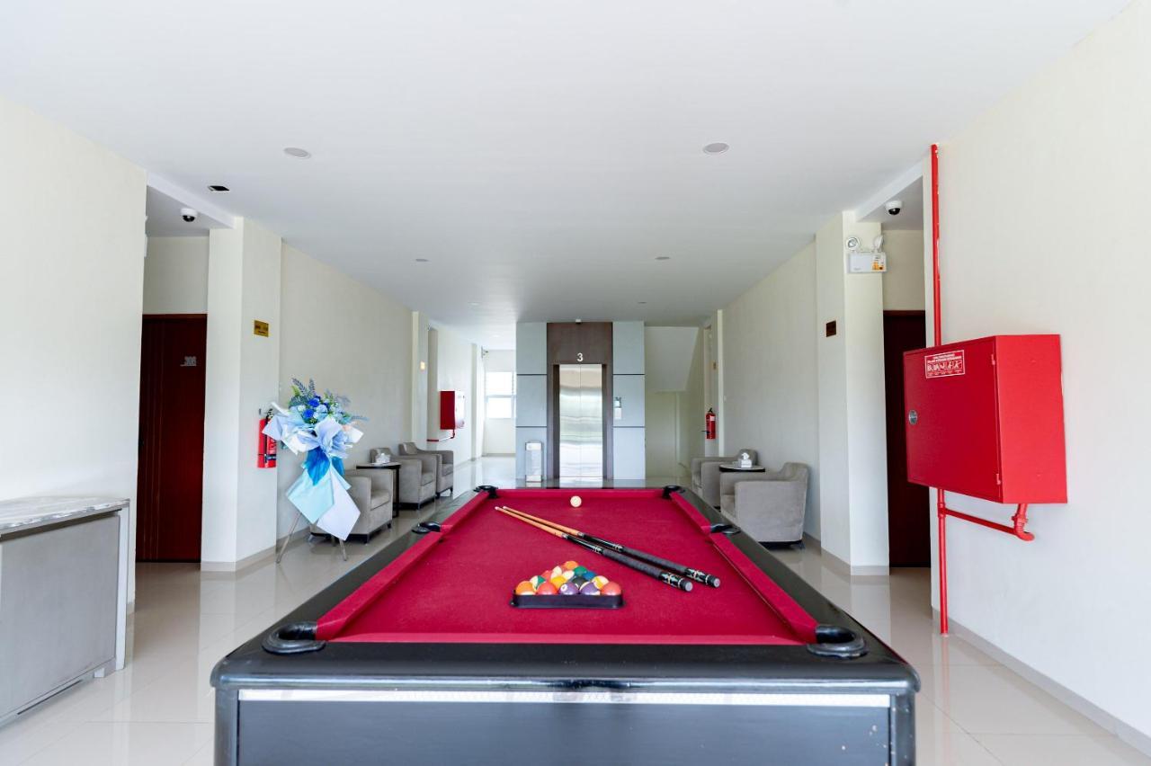 Reddoorz Plus At Komplek Abc Batu Aji Batam Kubuk Bagian luar foto